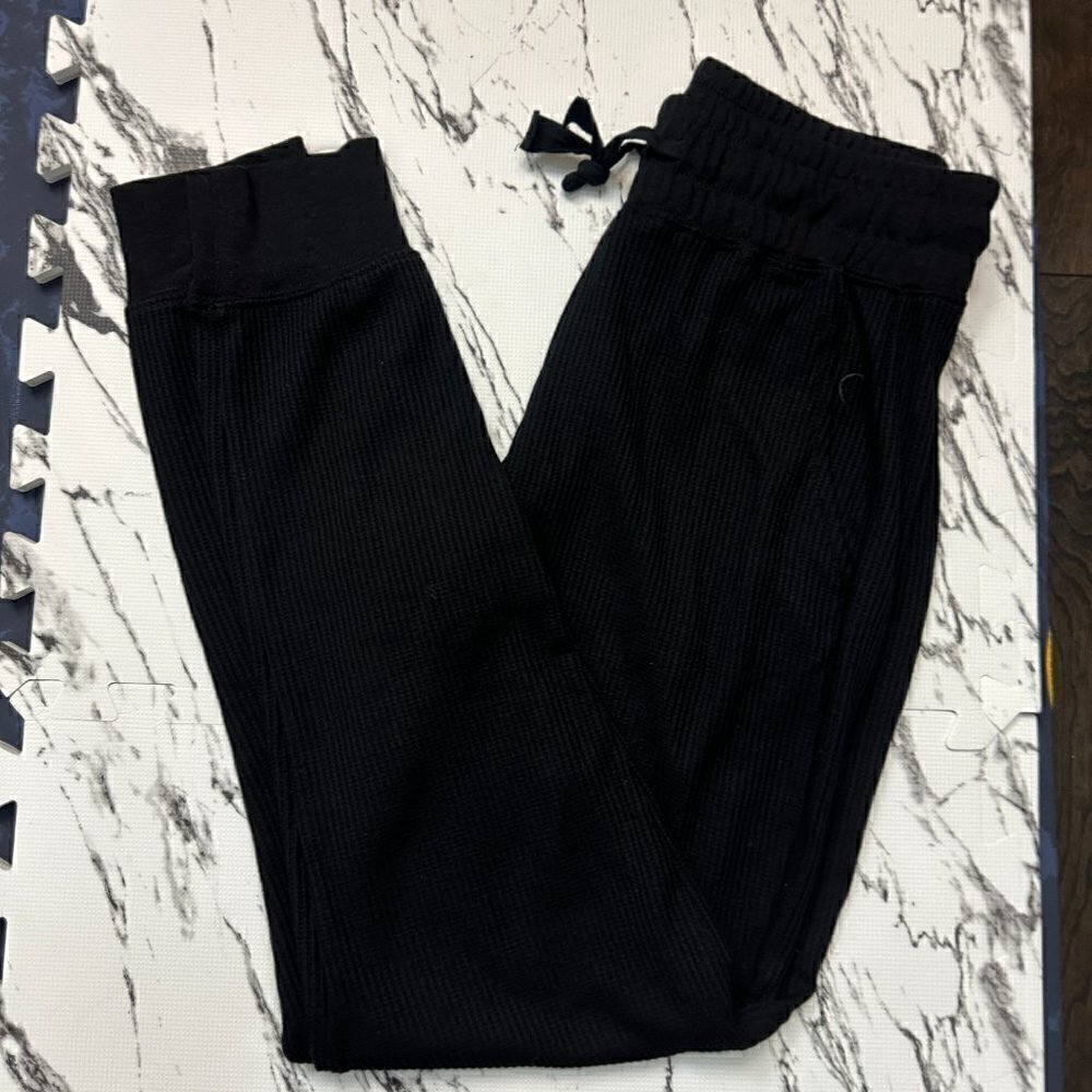 𝅺euc - ZYIA Waffle Pants - M Size